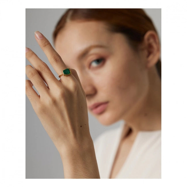 Bague avec pierre Stella - Ma boutique