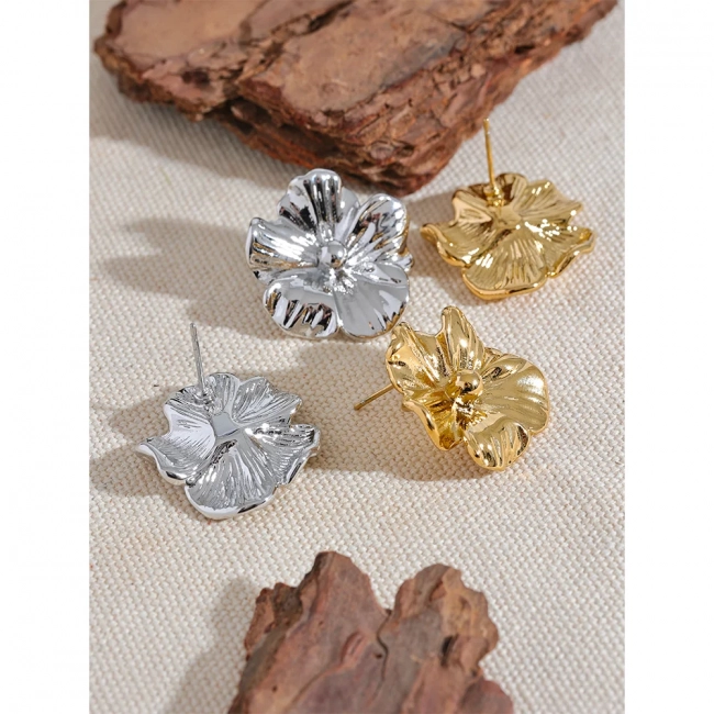 Boucle d'oreille fleur dorée Eloah - Ma boutique
