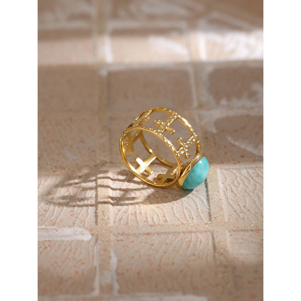 Bague plaqué or avec pierre bleu clair Nadine - Ma boutique