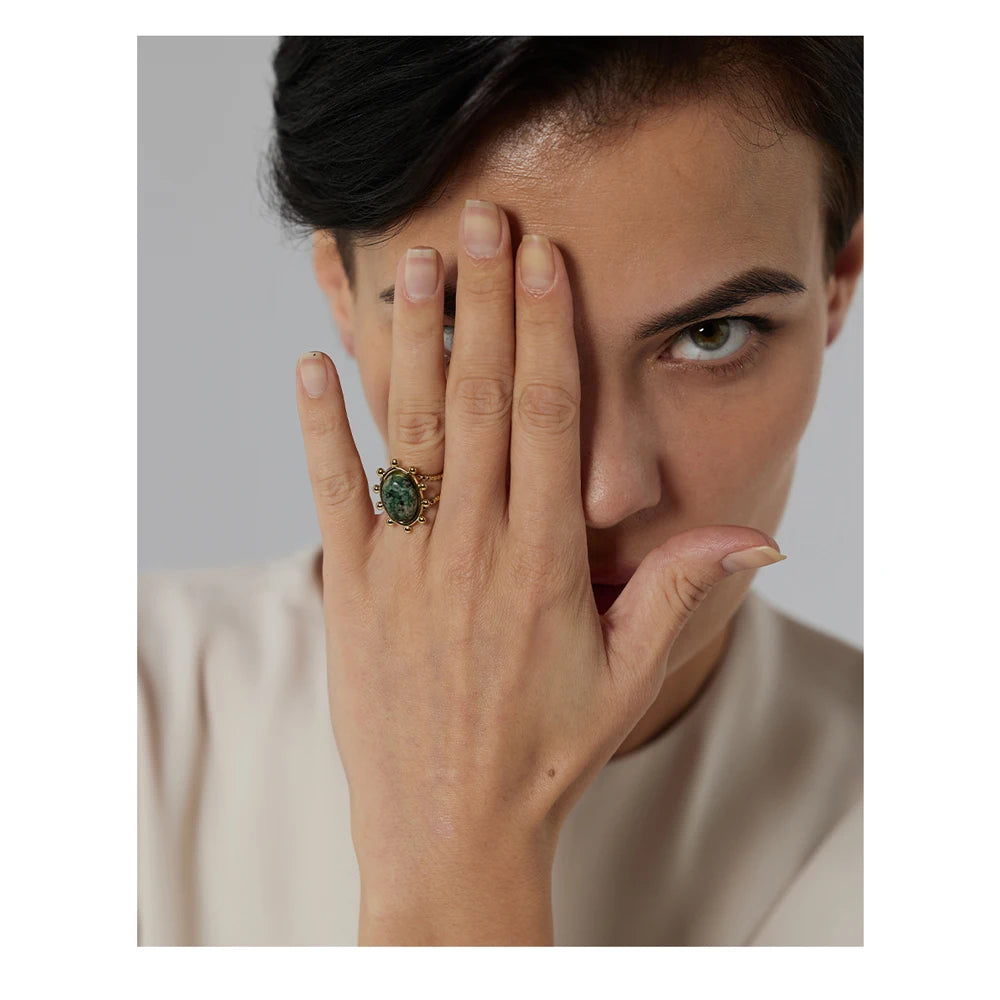 Bague en or avec pierre naturelle verte Carla - Ma boutique