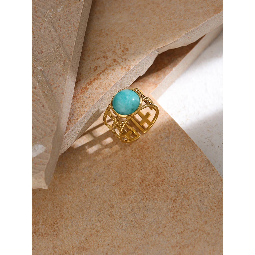 Bague plaqué or avec pierre bleu clair Nadine - Ma boutique