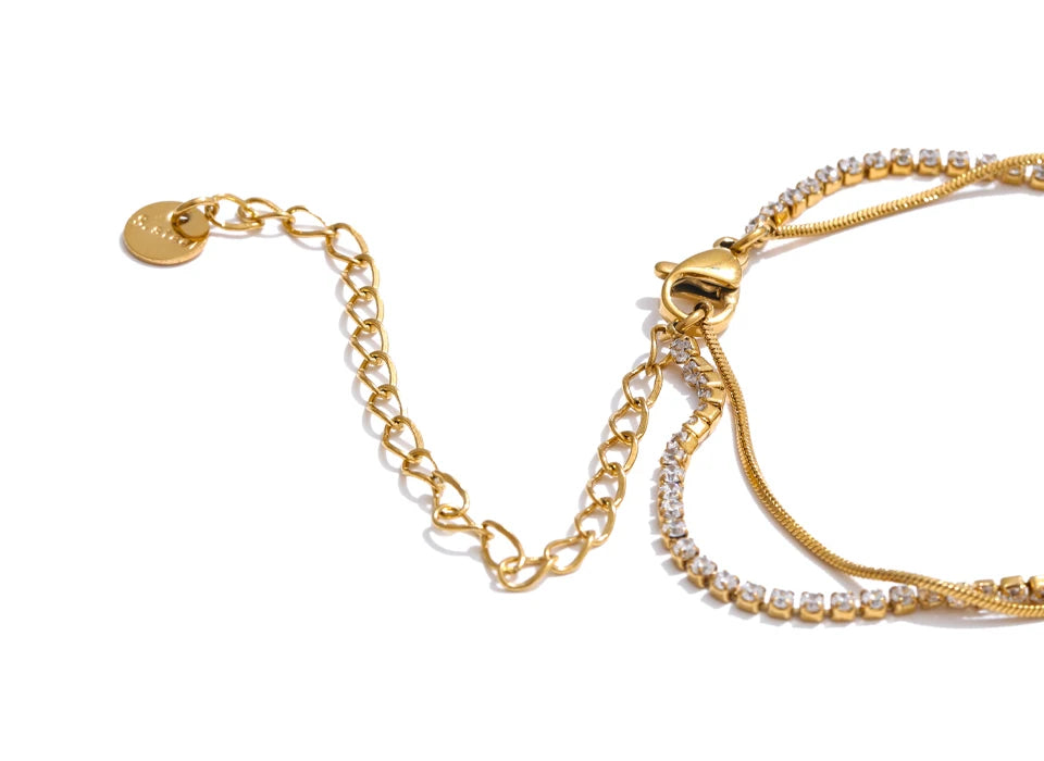 Collier Ayly