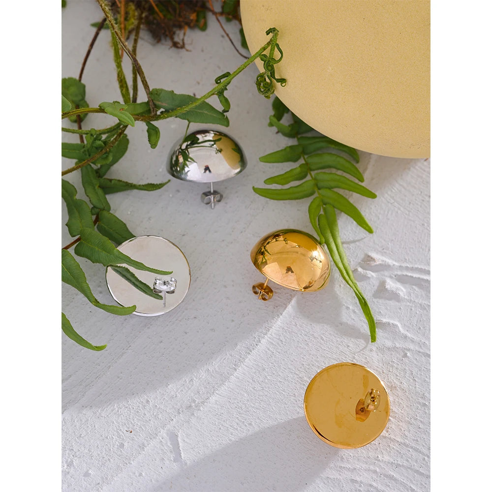 Boucle d'oreille demi boule or Nymphe - Ma boutique