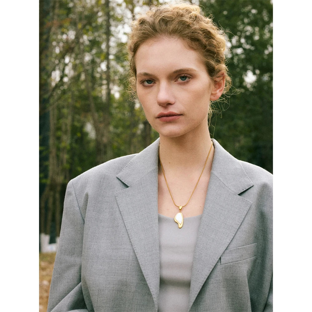 Collier Cosmic Love
