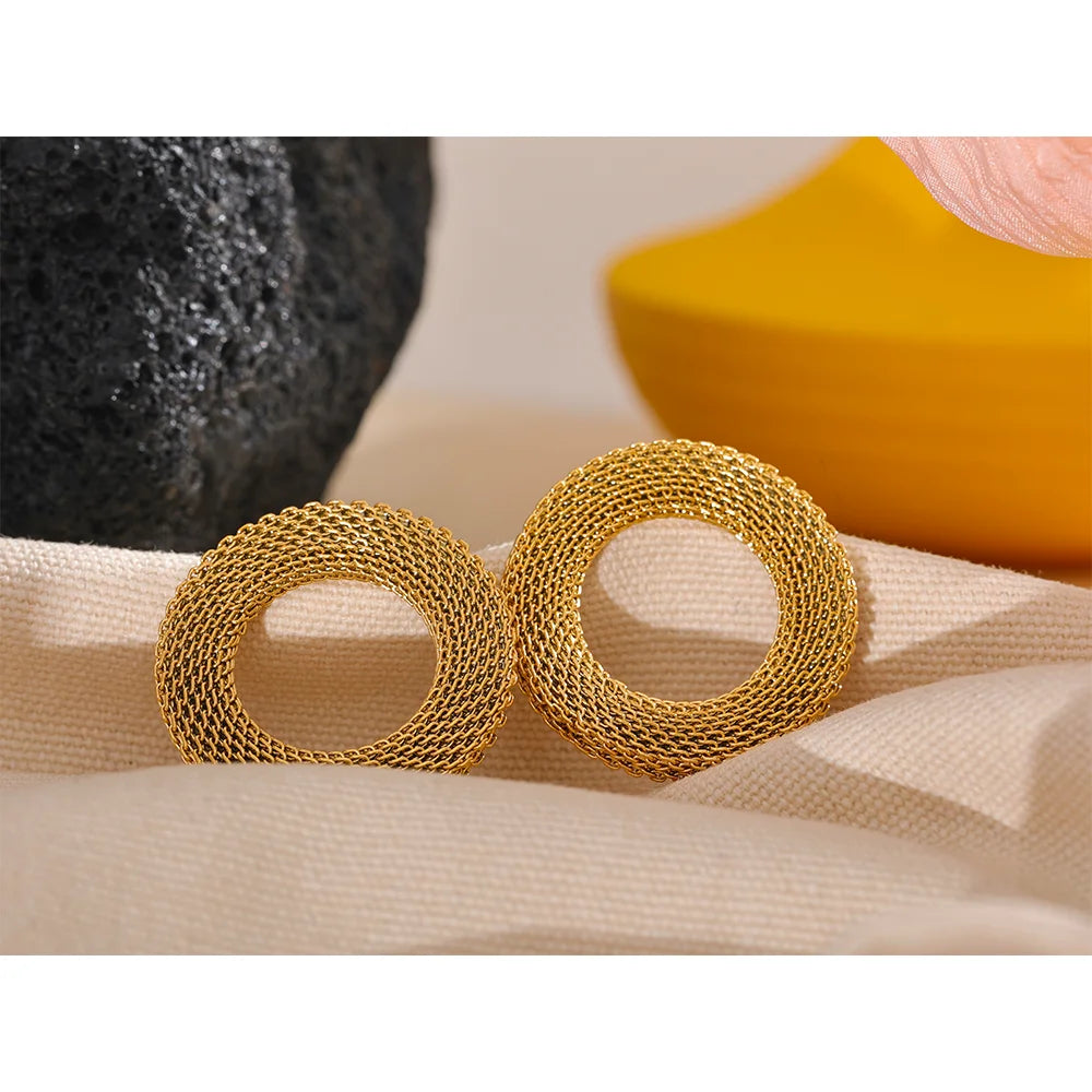 Boucle d'oreille cercle vide Tiamat - Ma boutique