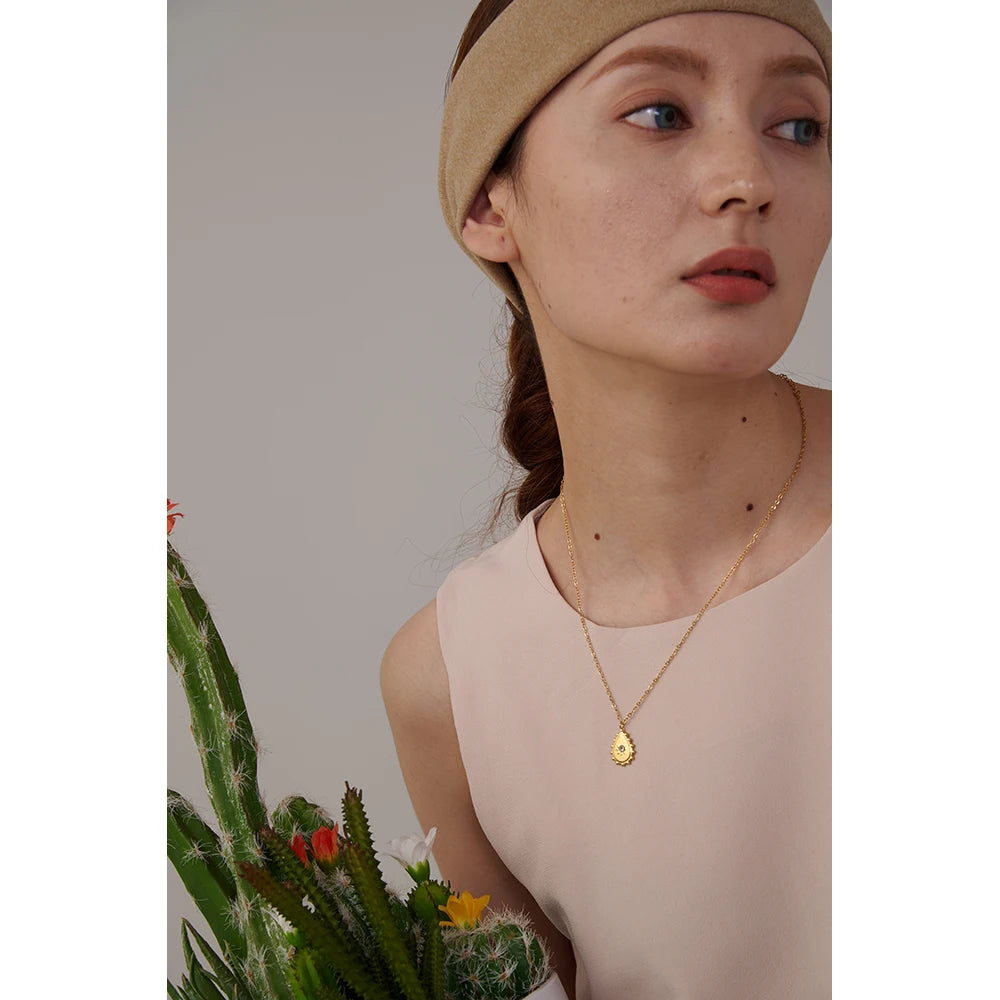 Collier goutte plaqué or Andromeda - Ma boutique