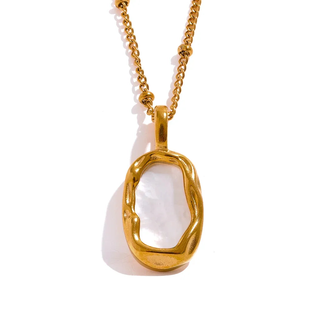 Collier plaqué or avec coquillage naturel Thalassa - Ma boutique