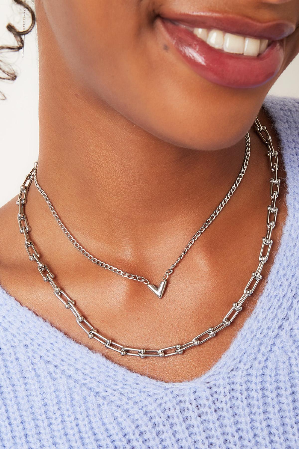 collier acier inoxydable lettre v couleur or