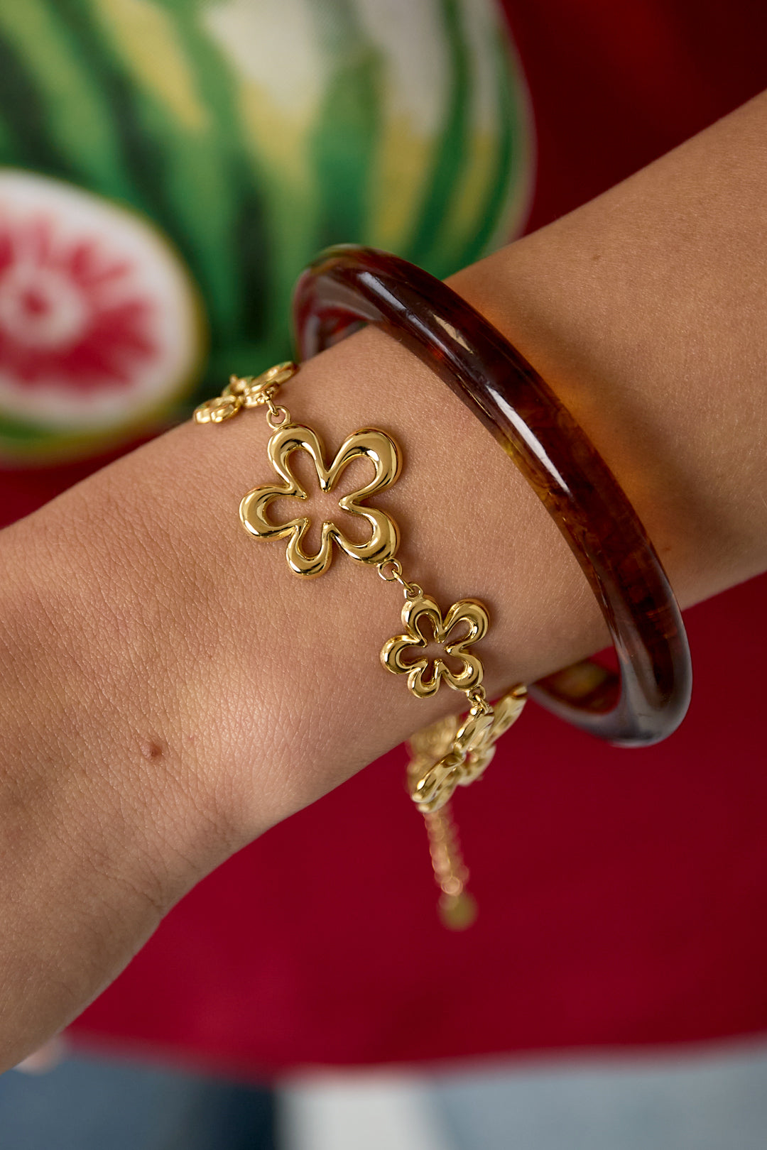 Bracelet orné de fleurs ludiques en forme de corail de tailles variées