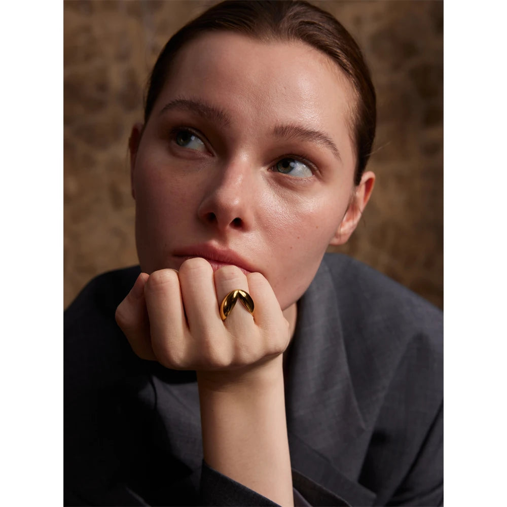 Bague Lova