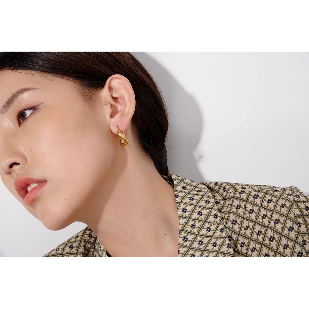 Boucle d'oreille minimaliste Éléonore - Ma boutique