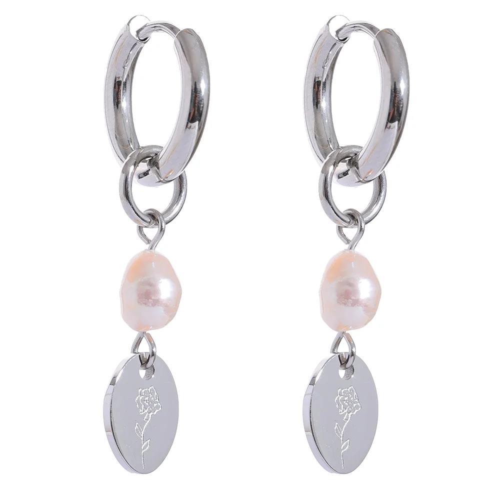 Boucle d'oreille créole pendante avec perle naturelle La Rosa - Ma boutique