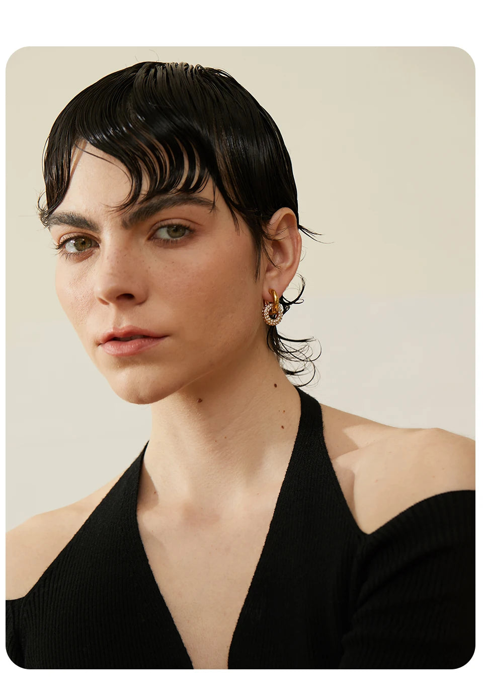 Boucle d'oreille créole pendante Yulia - Ma boutique