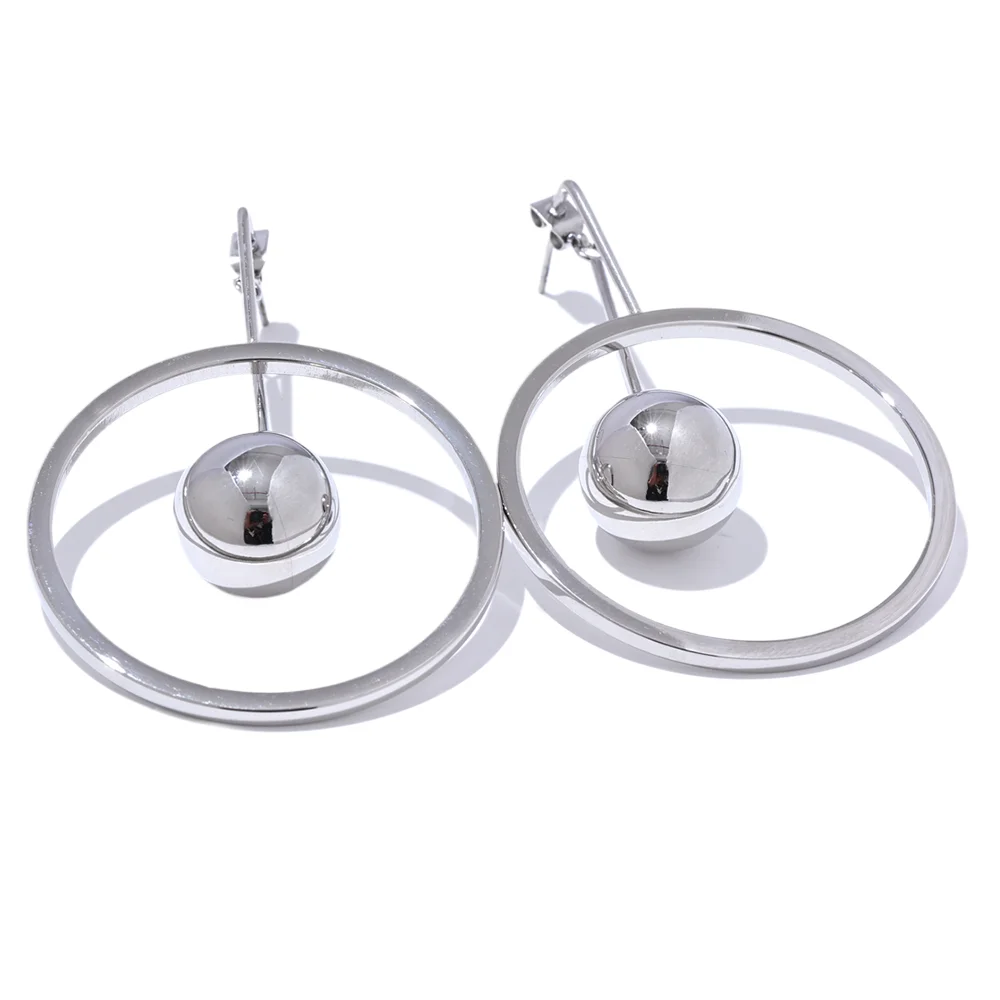 Boucle d'oreille pendante ronde - Ahria - Ma boutique