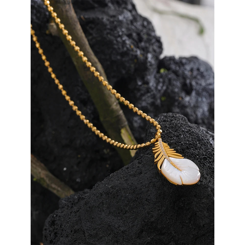 Collier en forme de plume - Feather - Ma boutique