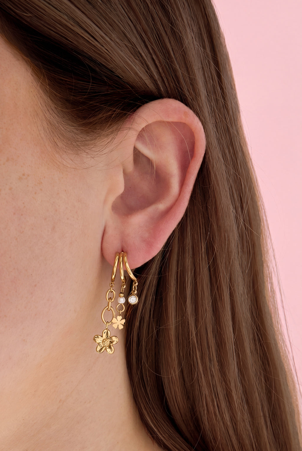 Boucles d'oreilles triples avec pendentifs floraux