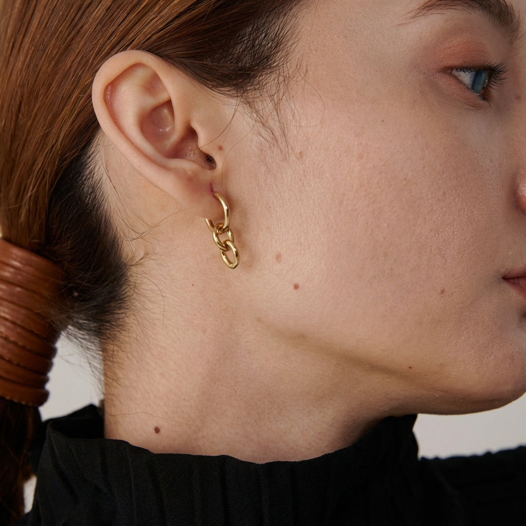 Boucle d'oreille créole pendante Eyeline - L'atelier des bijoux