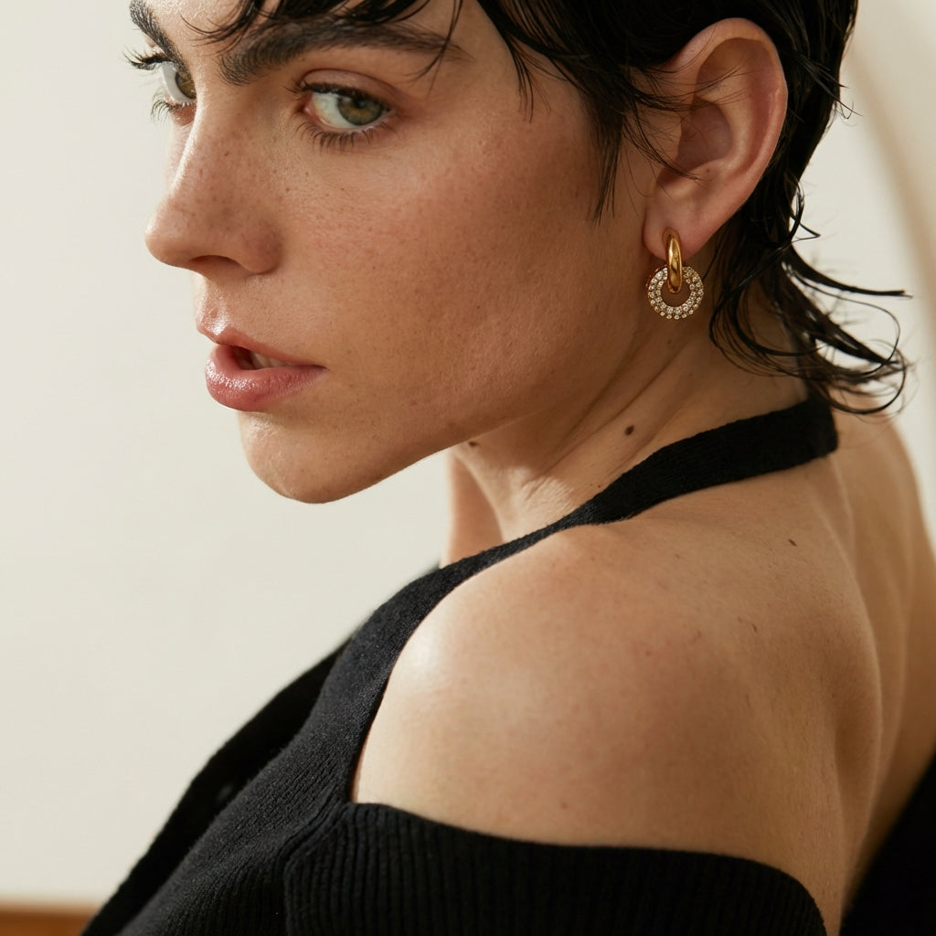 Boucle d'oreille créole pendante Yulia - L'atelier des bijoux