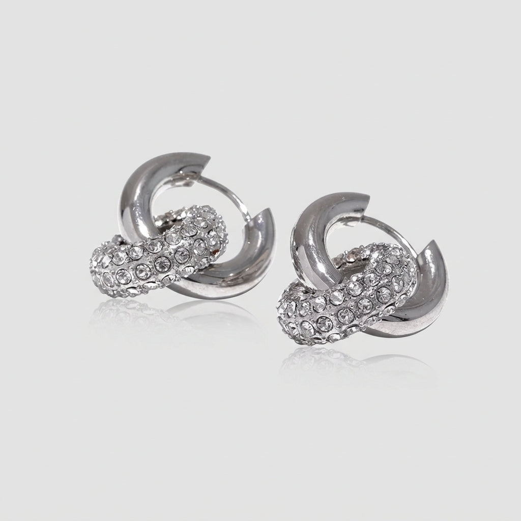 Boucle d'oreille créole pendante Yulia - L'atelier des bijoux