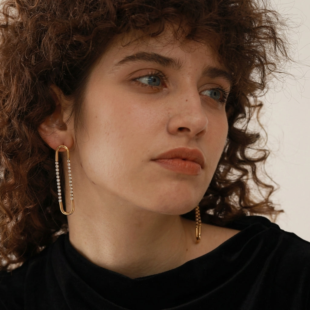 Boucle d'oreille pendante Alyssia - L'atelier des bijoux