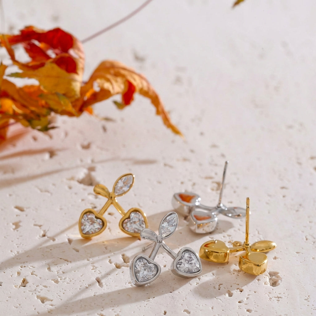 Boucles d'oreilles coeur Cerise - Cora - L'atelier des bijoux