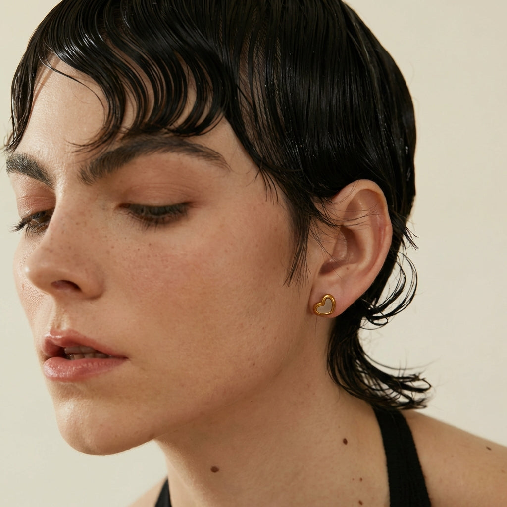 Boucles d'oreilles puces Cœur - Cora - L'atelier des bijoux