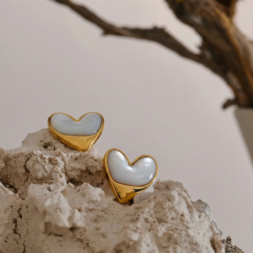 Boucles d'oreilles puces Cœur - Théa - L'atelier des bijoux