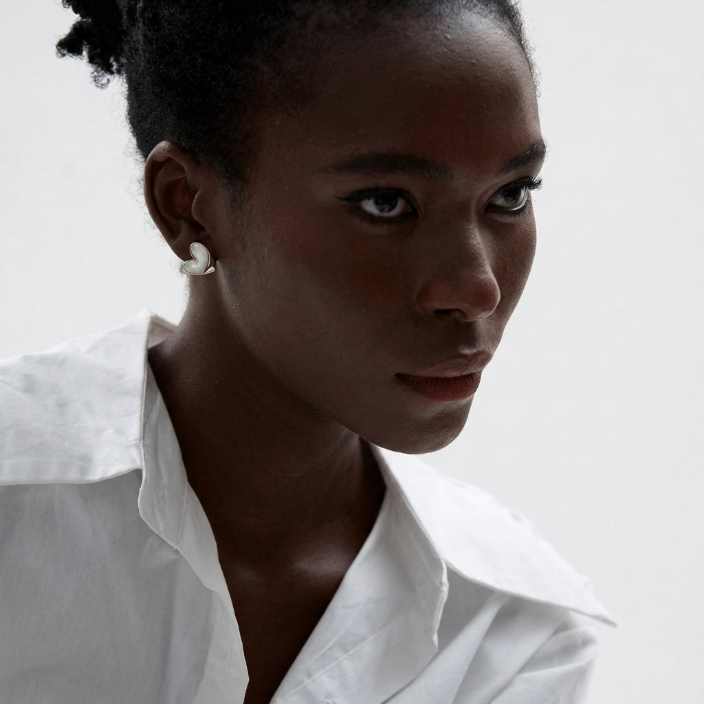 Boucles d'oreilles puces Cœur - Théa - L'atelier des bijoux