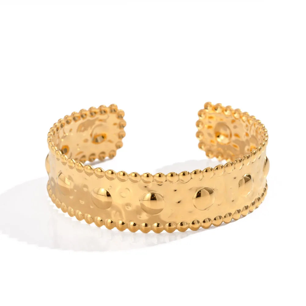 Bracelet jonc plaqué or martelé Lyra | Atelier des bijoux