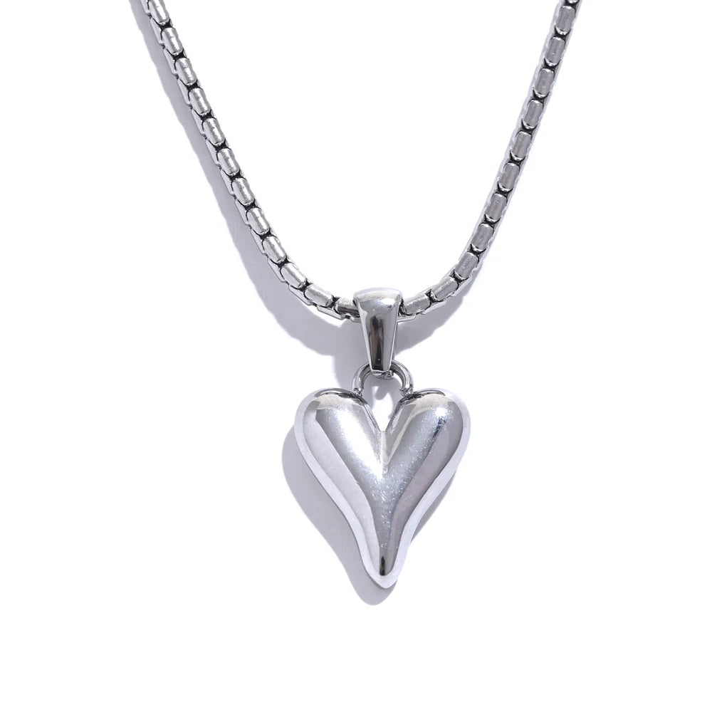 Collier avec pendentif coeur Selena | Atelier des bijoux