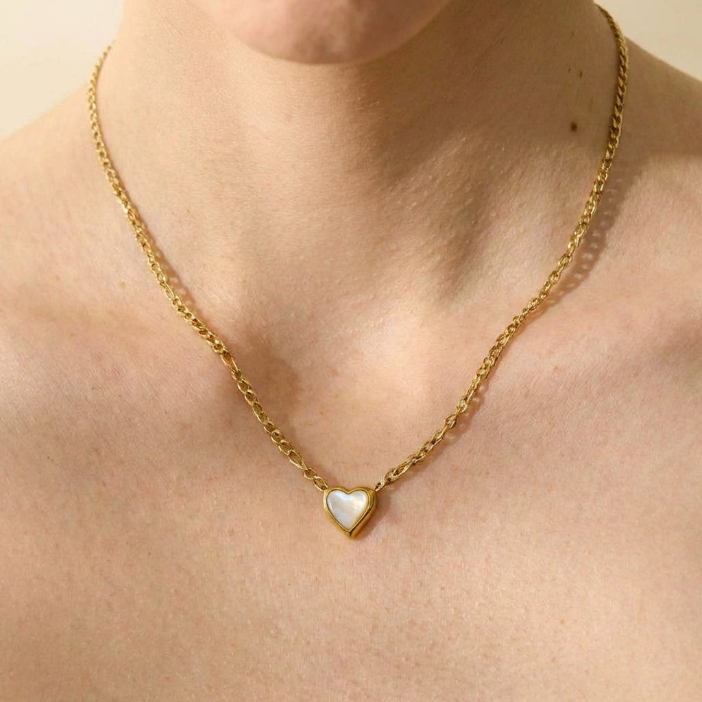 Collier coeur avec coquillage naturel Phoebe - L'atelier des bijoux