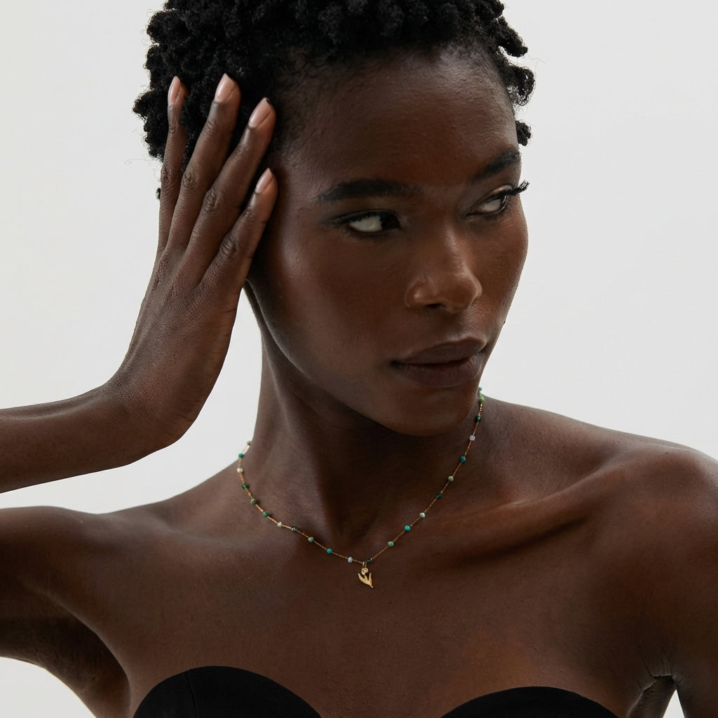 Collier fleur plaqué or avec cristal Stella - L'atelier des bijoux