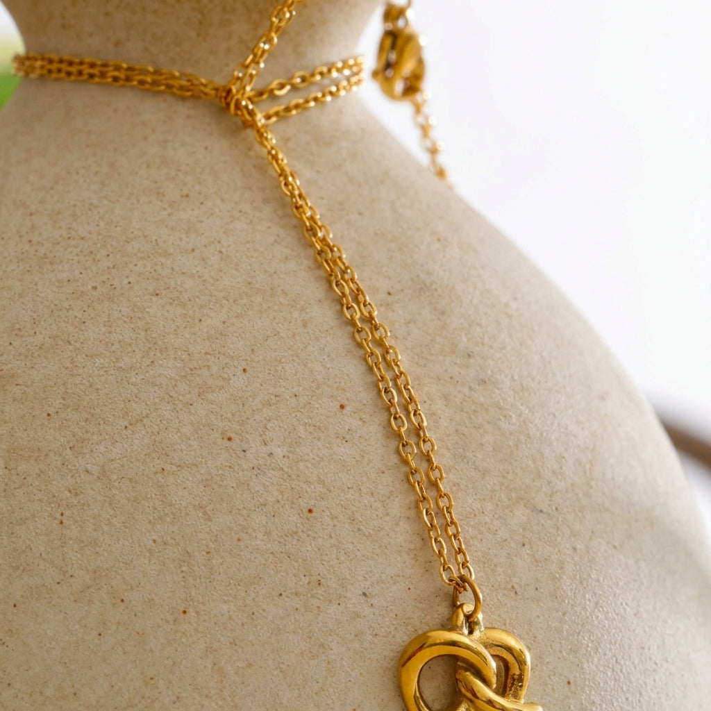 Collier Pendentif Bretzel - Elia - L'atelier des bijoux