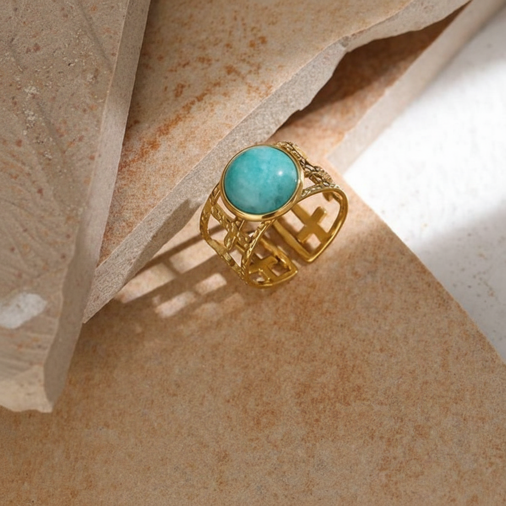 Bague plaqué or avec pierre bleu clair Nadine pour femme - Atelier des bijoux