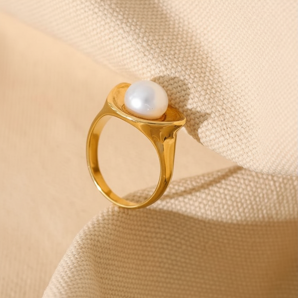 Bague plaqué or avec perle d'eau douce Candide pour femme - Atelier des bijoux